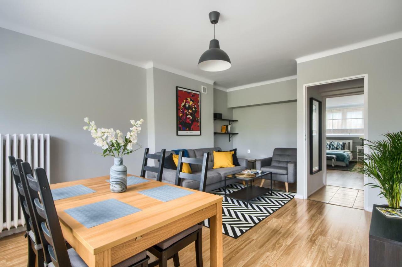 L4 Skyline Apartment Варшава Екстериор снимка